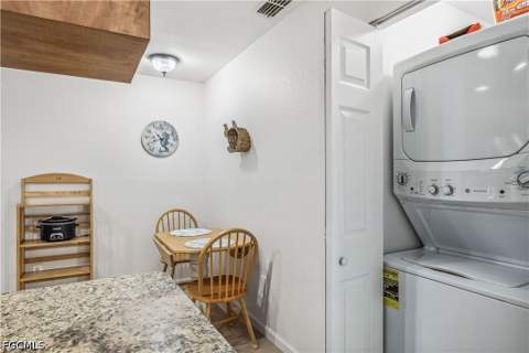6394 Royal Woods Dr, Fort Myers FL - photo 12 of 19