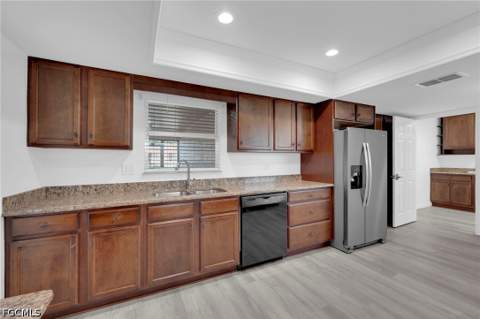 5584 Buring Ct, Fort Myers FL - photo 12 of 40