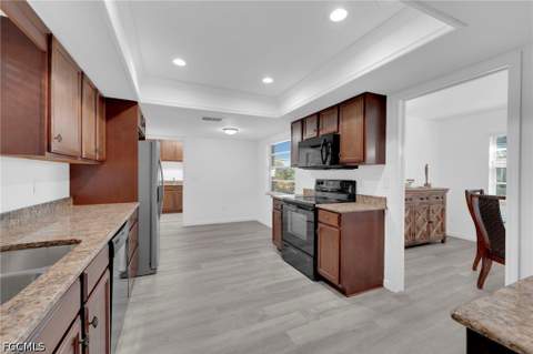 5584 Buring Ct, Fort Myers FL - photo 13 of 40