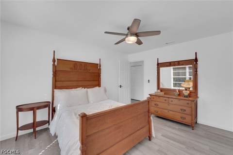 5584 Buring Ct, Fort Myers FL - photo 23 of 40