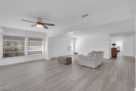5584 Buring Ct, Fort Myers FL - photo 7 of 40