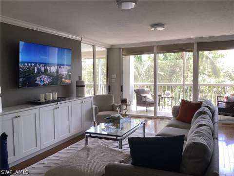 6573 Marissa Loop 202, Naples FL - photo 11 of 41