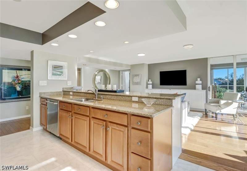 2 bedroom Condominium at 6573 Marissa Loop 202, St Marissa, Naples — photo 5