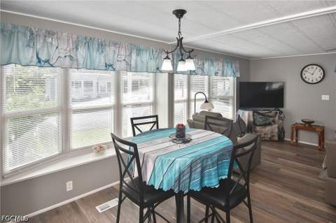 114 Snead Dr, North Fort Myers FL - photo 8 of 36