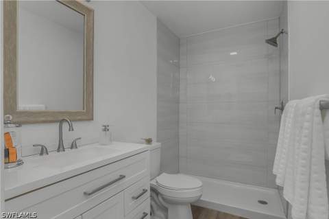 1071 Pine Isle Ln 1071, Naples FL - photo 15 of 30