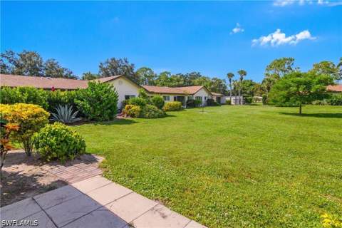 1071 Pine Isle Ln 1071, Naples FL - photo 21 of 30
