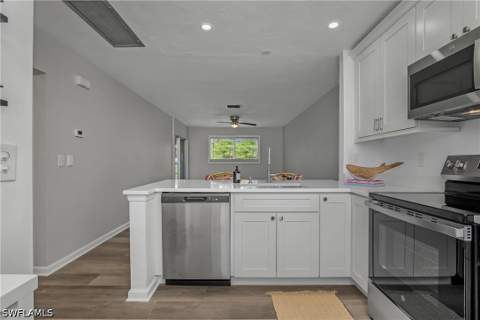 1071 Pine Isle Ln 1071, Naples FL - photo 6 of 30