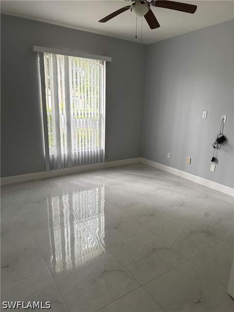 9561 Blue Stone Cir, Fort Myers FL - photo 10 of 28