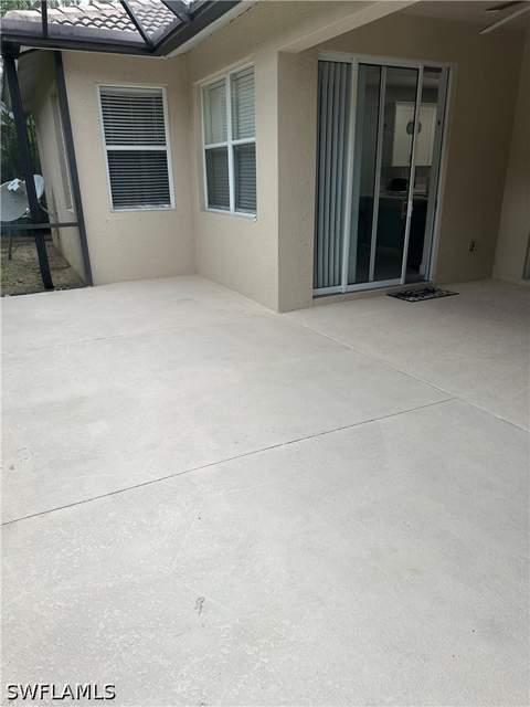 9561 Blue Stone Cir, Fort Myers FL - photo 24 of 28