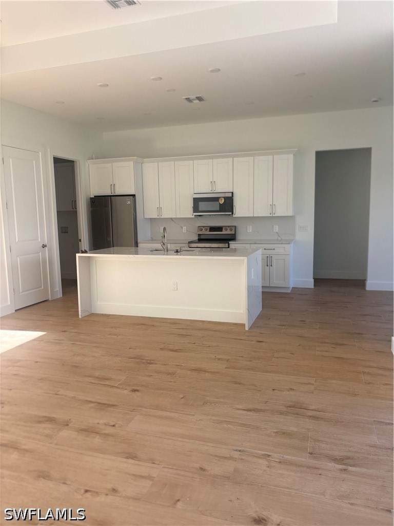 3 bedroom SingleFamilyResidence at 829 Downer Ave S, Lehigh Acres, Lehigh Acres — photo 3