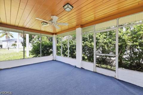 6106 Island Park Ct, Fort Myers FL - photo 15 of 28