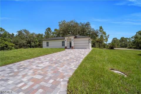 227 Narcissus Ave S, Lehigh Acres FL - photo 18 of 25