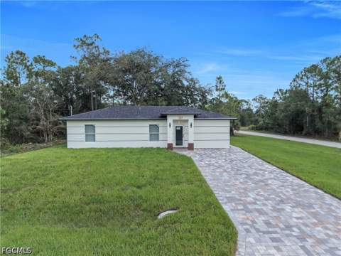 227 Narcissus Ave S, Lehigh Acres FL - photo 19 of 25