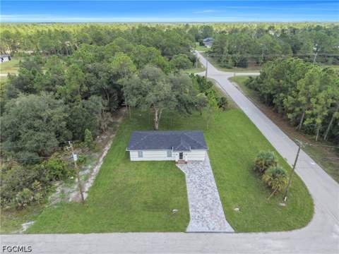 227 Narcissus Ave S, Lehigh Acres FL - photo 21 of 25