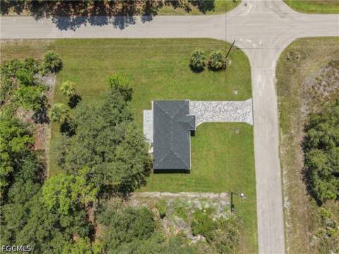 227 Narcissus Ave S, Lehigh Acres FL - photo 23 of 25