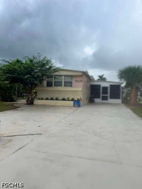 2 bedroom ManufacturedHome at 7680 Helen Rd, September Estates Amended, Bokeelia — photo 1
