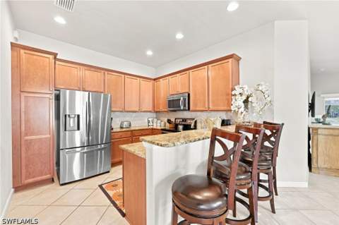 8664 Genova Ct, Naples FL - photo 12 of 50