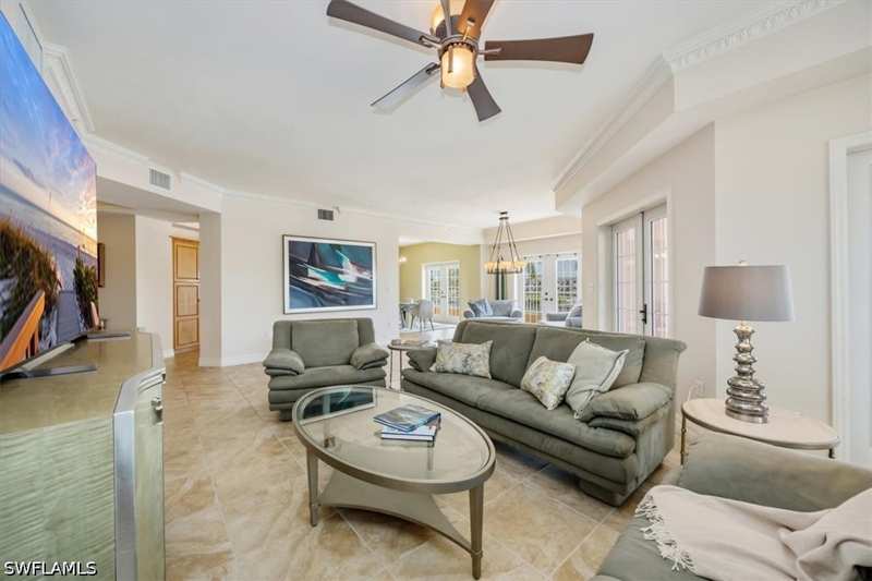 3 bedroom Condominium at 451 Bayfront Pl 5207, Bayfront, Naples — photo 1