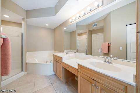 451 Bayfront Pl 5207, Naples FL - photo 10 of 30