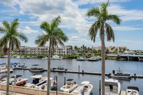 451 Bayfront Pl 5207, Naples FL - photo 17 of 30