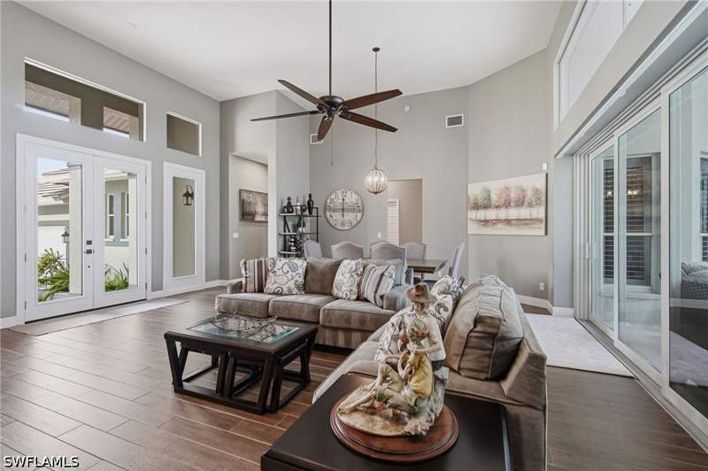 4 bedroom SingleFamilyResidence at 5531 Harborage Dr, Harborage, Fort Myers — photo 5