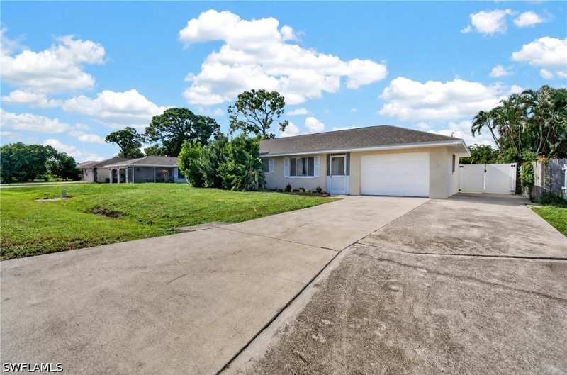 3 bedroom SingleFamilyResidence at 9197 Pomelo Rd E, San Carlos Park, Fort Myers — photo 1