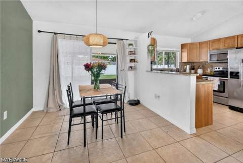 9197 Pomelo Rd E, Fort Myers FL - photo 7 of 23