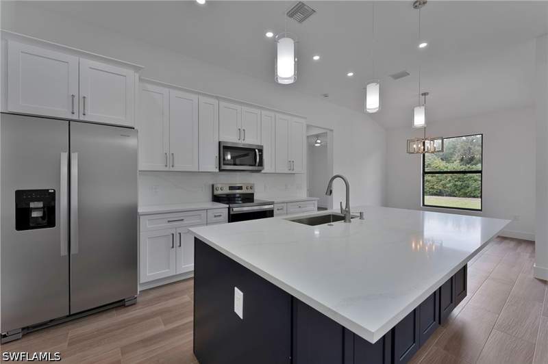 3 bedroom SingleFamilyResidence at 717 Theodore Vail St E, Lehigh Acres, Lehigh Acres — photo 4