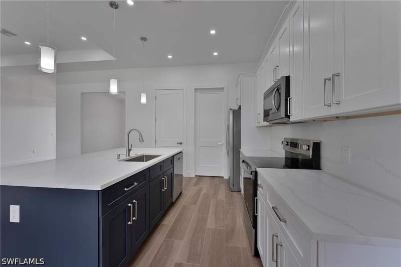 3 bedroom SingleFamilyResidence at 717 Theodore Vail St E, Lehigh Acres, Lehigh Acres — photo 5