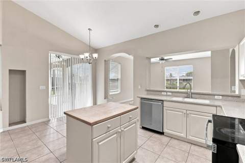18320 Plumbago Ct, Lehigh Acres FL - photo 14 of 42