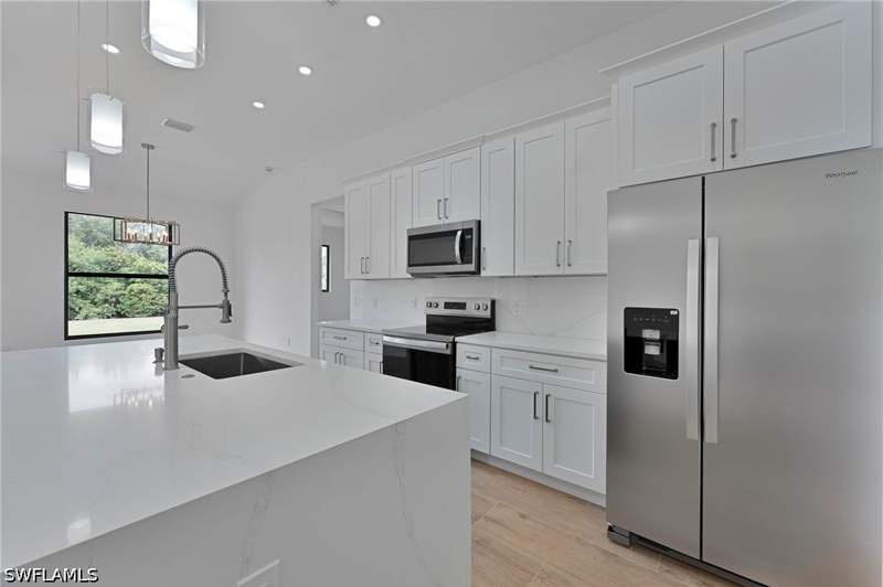 3 bedroom SingleFamilyResidence at 715 Theodore Vail St E, Lehigh Acres, Lehigh Acres — photo 5