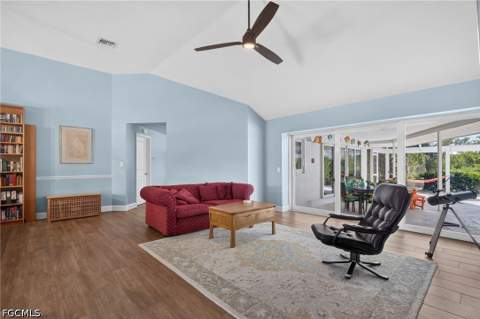 9436 Yucca Ct, Sanibel FL - photo 17 of 47