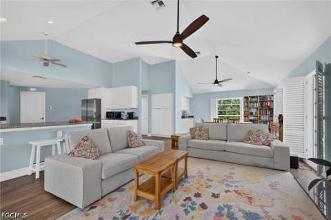 9436 Yucca Ct, Sanibel FL - photo 7 of 47