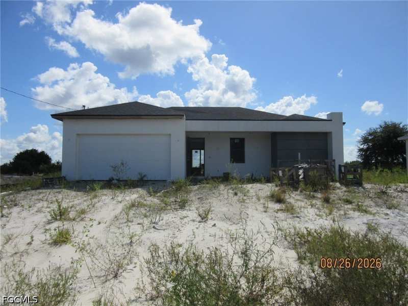 3 bedroom SingleFamilyResidence at 335 Rawlings Ave, Lehigh Acres, Lehigh Acres — photo 1