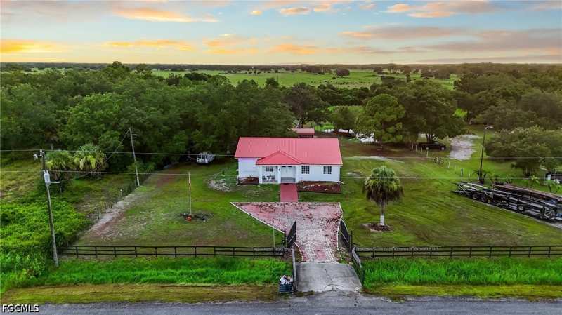 4 bedroom SingleFamilyResidence at 340 S Arboleda St, Montura Ranch Estates, Clewiston — photo 1