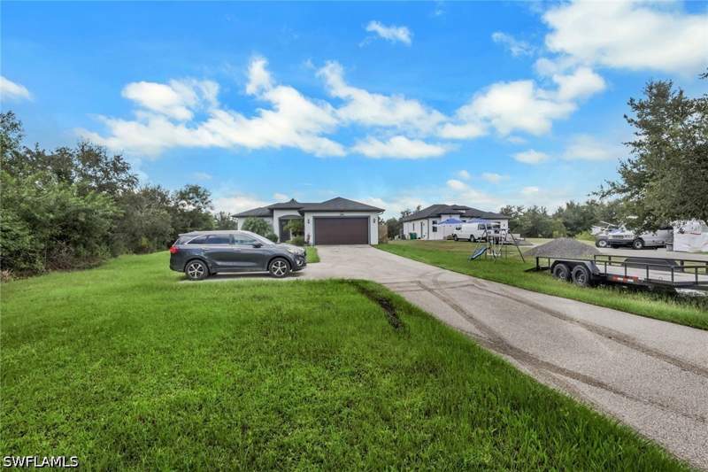 3 bedroom SingleFamilyResidence at 4352 24th Ave NE, Golden Gate Estates, Naples — photo 2