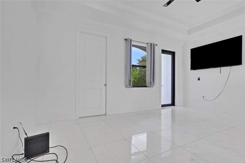 3 bedroom SingleFamilyResidence at 4352 24th Ave NE, Golden Gate Estates, Naples — photo 5