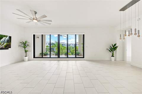 1115 Central Ave 448, Naples FL - photo 10 of 38