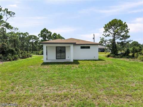 1035 Bandera St, Lehigh Acres FL - photo 14 of 35