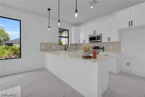 1035 Bandera St, Lehigh Acres FL - photo 18 of 35