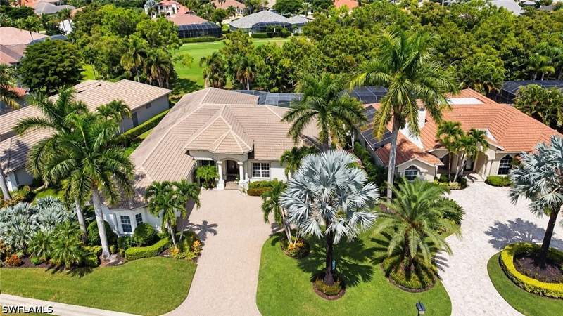 4 bedroom SingleFamilyResidence at 7491 Treeline Dr, Olde Cypress, Naples — photo 3
