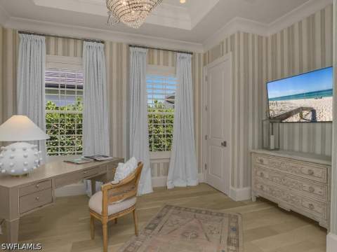 580 15th Ave S, Naples FL - photo 12 of 50
