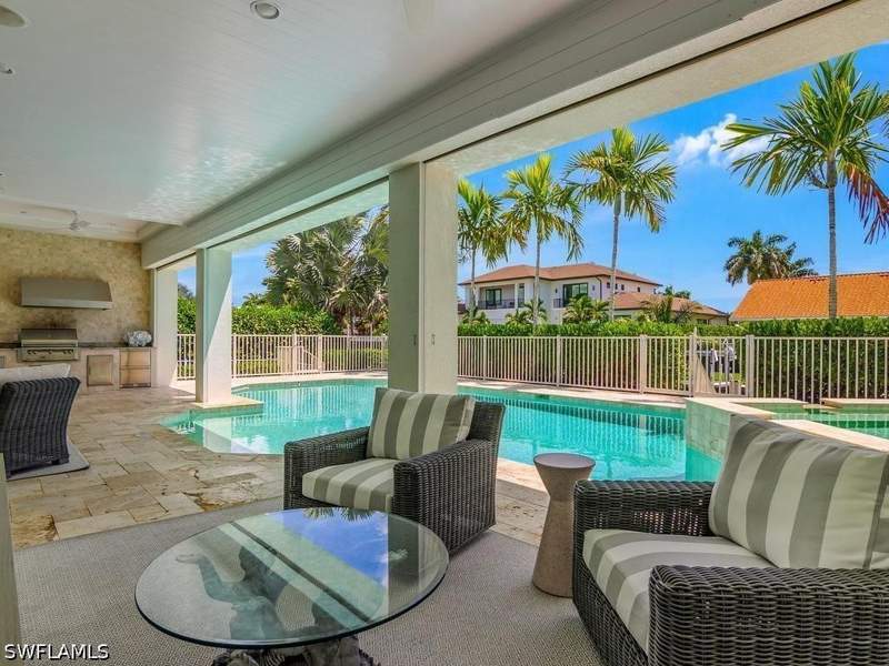 4 bedroom SingleFamilyResidence at 580 15th Ave S, Aqualane Shores, Naples — photo 4