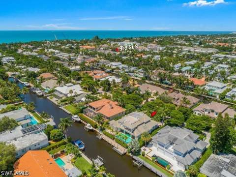 580 15th Ave S, Naples FL - photo 8 of 50