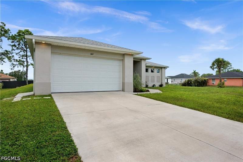 3 bedroom SingleFamilyResidence at 3417 14th St W, Lehigh Acres, Lehigh Acres — photo 4