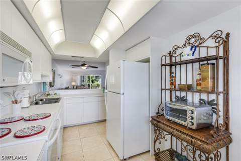 270 N Collier Blvd 404, Marco Island FL - photo 10 of 30