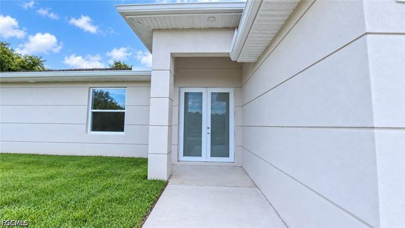 3 bedroom SingleFamilyResidence at 1801 E 8th St, Lehigh Acres, Lehigh Acres — photo 3