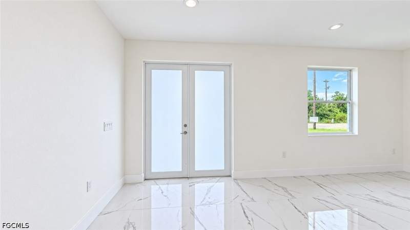 3 bedroom SingleFamilyResidence at 1801 E 8th St, Lehigh Acres, Lehigh Acres — photo 5