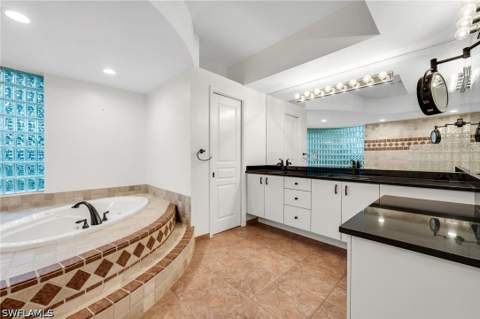 9736 Wilshire Lakes Blvd, Naples FL - photo 16 of 29