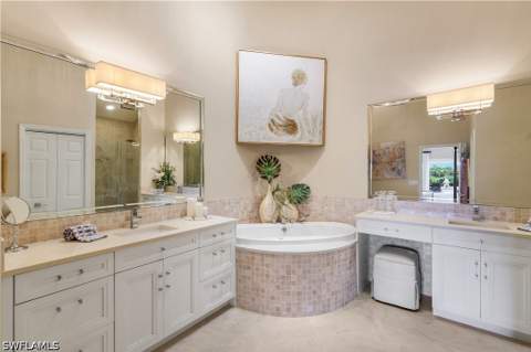 26868 Wedgewood Dr 203, Bonita Springs FL - photo 19 of 47
